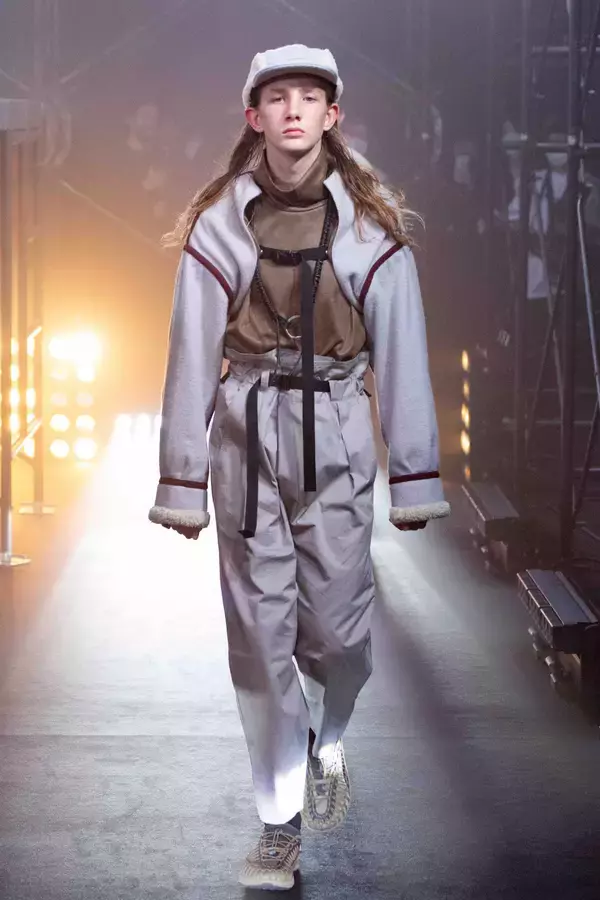 「新しい主流を感じさせるミーンズワイルの圧倒的な東コレデビュー」の画像