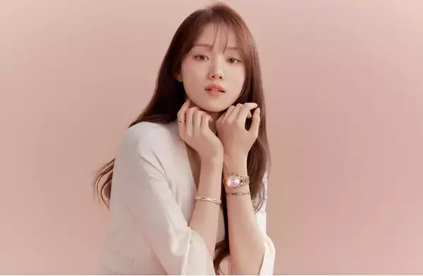 「ダニエル ウェリントンの人気定番モデル「ICONIC LINK」を更に洗練させた最新モデルが登場」の画像