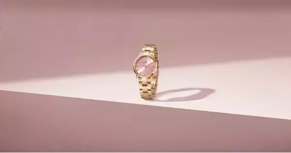 ダニエル ウェリントンの人気定番モデル「ICONIC LINK」を更に洗練させた最新モデルが登場