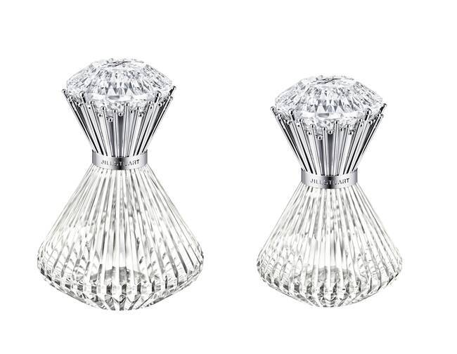 やわらかくて甘い「光」の香り。ジルスチュアート ビューティからブランド誕生15周年を祝した新たな香りが誕生