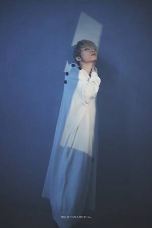 Ground Yが2021春夏シーズンの新作コレクションを1月27日より展開。キービジュアルモデルには伊藤 万理華を起用