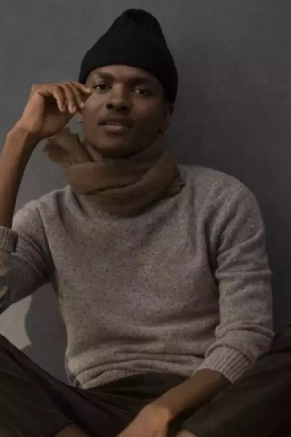 冬の装いをカラーニットでぐっとアップ! ギフトにもおすすめのバナリパのセーターコレクション