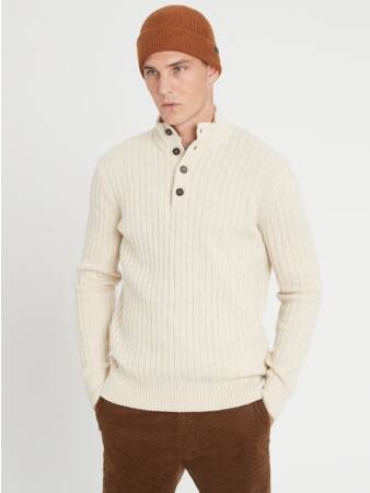 冬の装いをカラーニットでぐっとアップ! ギフトにもおすすめのバナリパのセーターコレクション