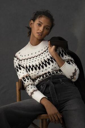 冬の装いをカラーニットでぐっとアップ! ギフトにもおすすめのバナリパのセーターコレクション