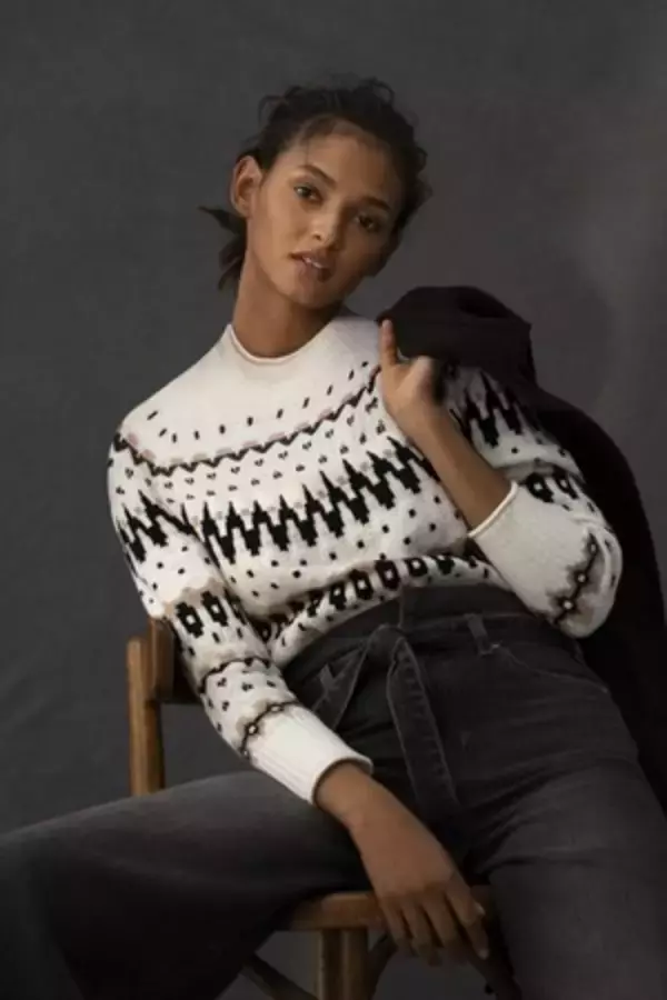 「冬の装いをカラーニットでぐっとアップ! ギフトにもおすすめのバナリパのセーターコレクション」の画像