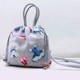 「春の到来にふさわしい、やさしく華やかな新柄。銀座三越でフェイラーのポップアップショップを開催」の画像6