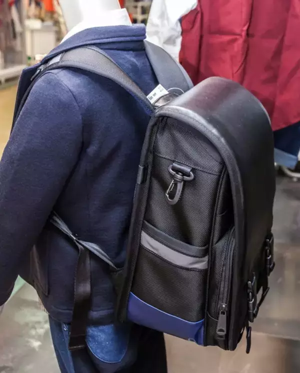 「アンダーカバー初ランドセルをポーター製作。新宿伊勢丹で30個限定販売」の画像