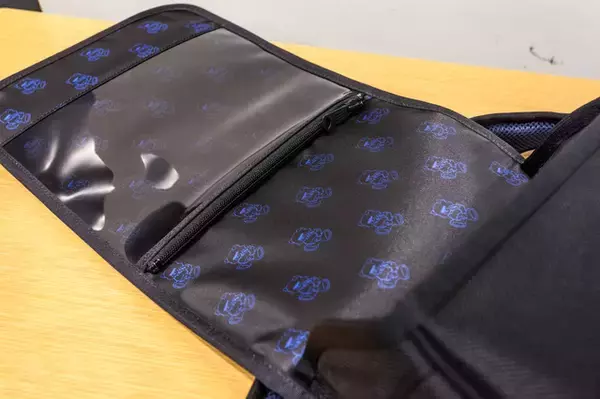 「アンダーカバー初ランドセルをポーター製作。新宿伊勢丹で30個限定販売」の画像