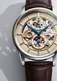 「クラシカルなデザインに先端技術を駆使した画期的なムーブメント。ORIENT STARから70周年を記念した「スケルトン」が登場」の画像1