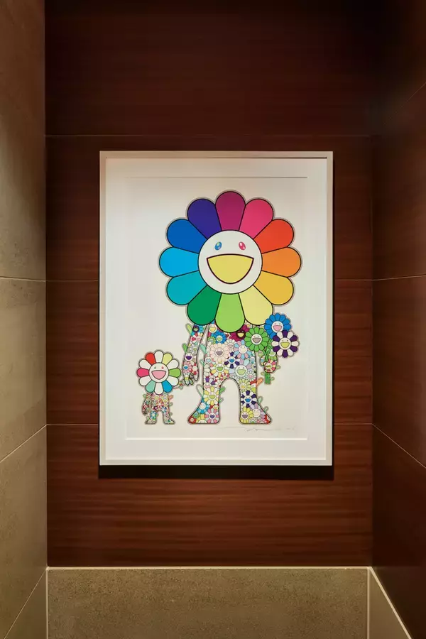 「村上隆×グランド ハイアット 東京、1日1組限定宿泊プランが登場! 泊まれるプライベートアートギャラリー」の画像