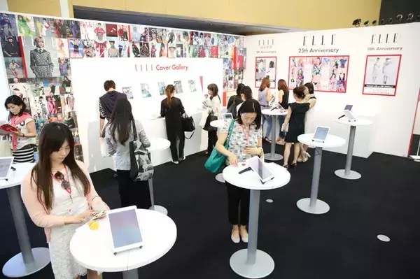 「日仏『ELLE』編集長が語る「女性・メディアの未来」2/4【特別対談】」の画像