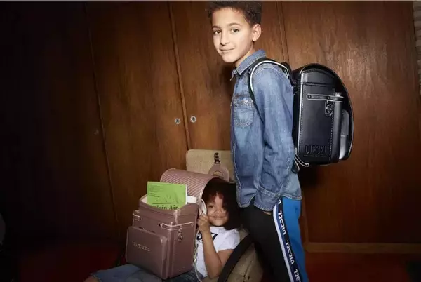 斬新なデザインとクールなカラーリングが魅力。ディーゼルの2022年新作ランドセルコレクション