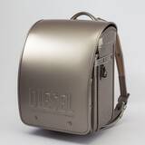 「斬新なデザインとクールなカラーリングが魅力。ディーゼルの2022年新作ランドセルコレクション」の画像9