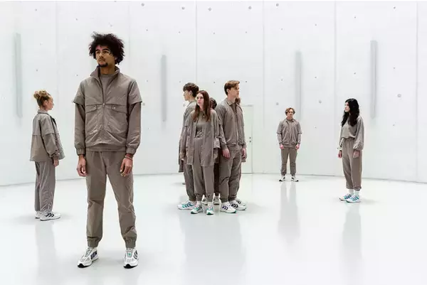 「世界限定の「REACH LX 6000 ARCHIVE」が金沢のhummel×WAYZ by zweigenコンセプトショップで限定発売」の画像