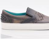 「充実したオフを過ごすのにぴったり! オーダーシューズ専門の職人がつくるオーダーメイドのスニーカー」の画像1