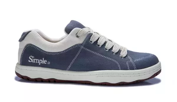 クラウドファンディングで復活したフットウエアブランド「Simple®」から復刻アイテムを販売