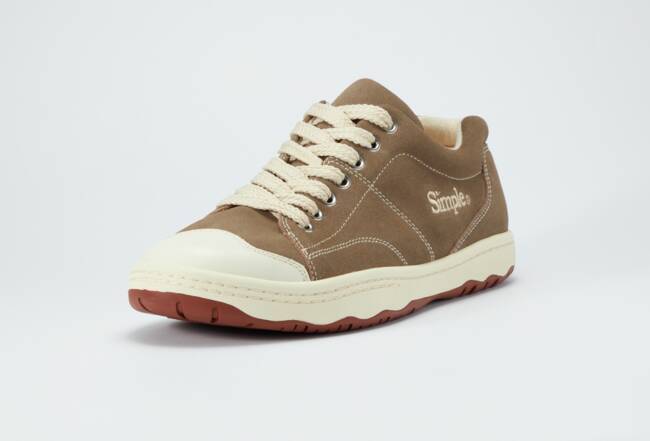 クラウドファンディングで復活したフットウエアブランド「Simple®」から復刻アイテムを販売