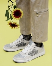 キム・ジョーンズがデザインした人気のディオール「B27」スニーカーに魅力的な新色が登場