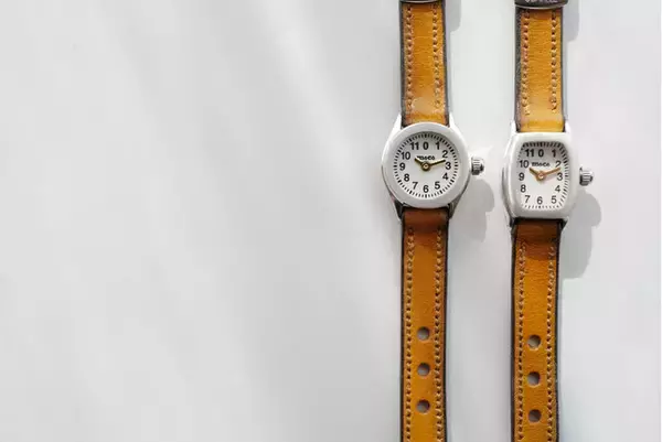 「時を着飾る「moco」がほぼ日とのオリジナル指時計を発売」の画像