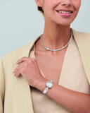 「ブシュロンがセルパンボエムの新作ウォッチを発売。デイリーの装いに相応しいステンレスモデル」の画像1