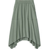 「ユニクロ×JW ANDERSON 2021年春夏、ステッチや刺繍が施されたナチュラル&ボヘミアンなアイテム」の画像21