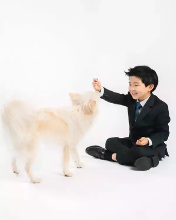 「ロサンゼルスで開催された第27回SAGアワード授賞式にニコール・キッドマンらがジョルジオ・アルマーニを纏って登壇」の画像