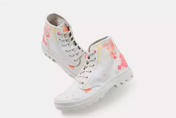 「パラディウムから「色で遊ぶ」スニーカー、ペイントデザインのPAMPA登場」の画像