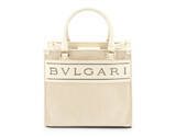 「ブルガリの新作トートバッグは「BVLGARI」のロゴをデザイン要素の中心に据えた新スタイル」の画像4