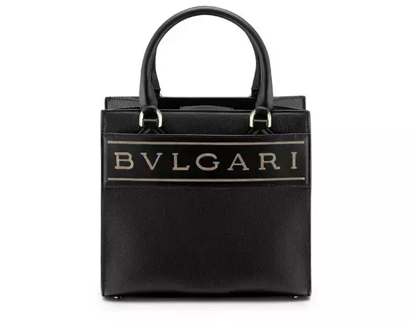 「ブルガリの新作トートバッグは「BVLGARI」のロゴをデザイン要素の中心に据えた新スタイル」の画像