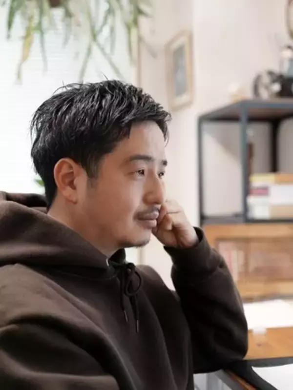 「映画「バック・トゥ・ザ・フューチャー」公開35周年! アーティストJUN OSONとのコラボ作品を三越伊勢丹オンラインストアで販売」の画像