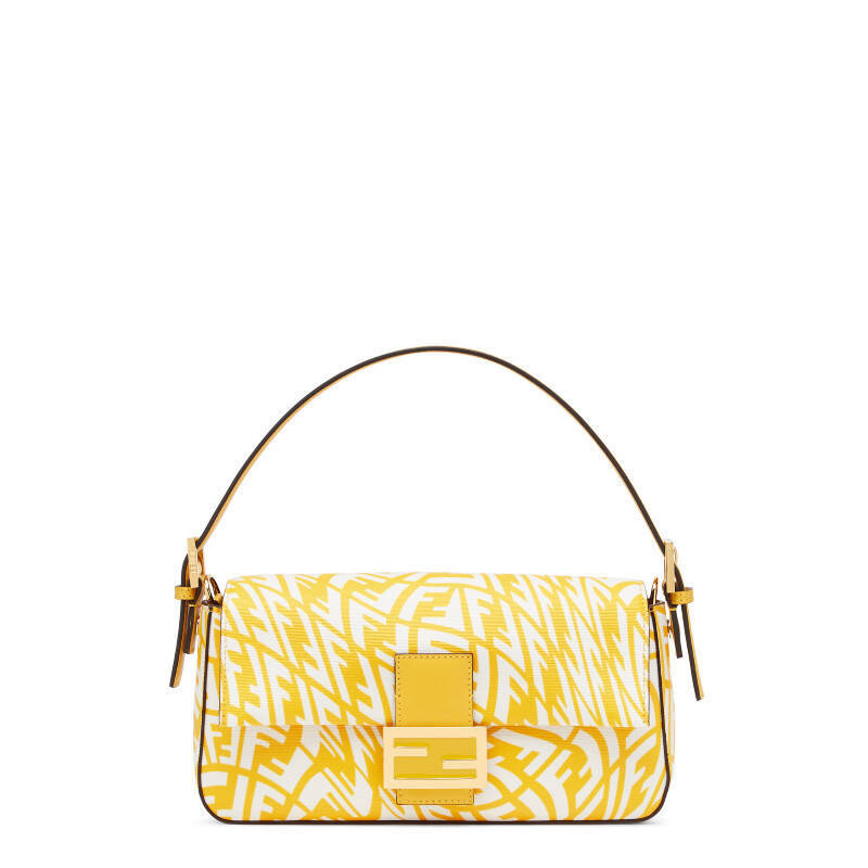 フェンディが「バゲット 1997」ローンチに合わせて制作した3部構成のショートビデオを公開。フランス人女優 アナ・ジラルドが出演