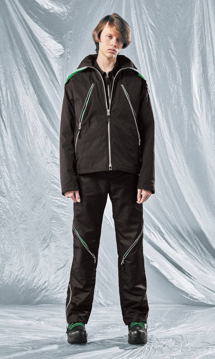 イセタンメンズのファッションマガジン『EPOCH / エポック』公開。アスリート・入江陵介がラグジュアリーファッションを纏う