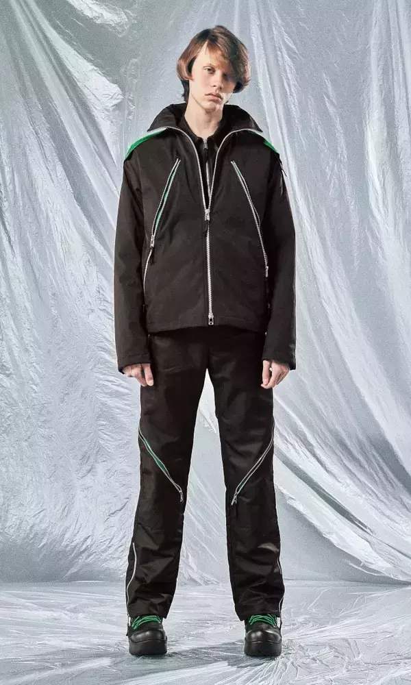 「イセタンメンズのファッションマガジン『EPOCH / エポック』公開。アスリート・入江陵介がラグジュアリーファッションを纏う」の画像