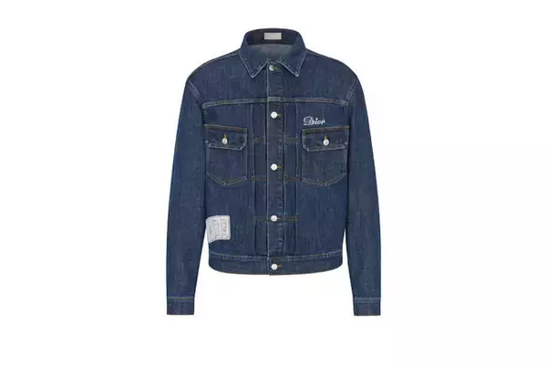 「キム・ジョーンズとアメリカ人アーティスト ケニー・シャーフとのコラボによるディオールメンズの新作カプセルコレクションが登場」の画像