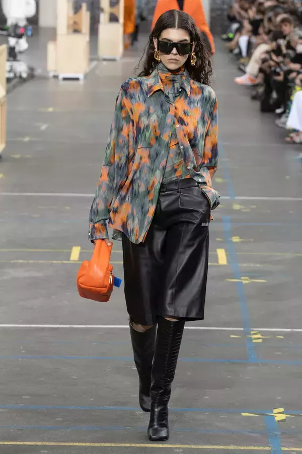 「【ルック】オフ-ホワイト c/o ヴァージル アブロー™ 2021秋冬コレクション」の画像