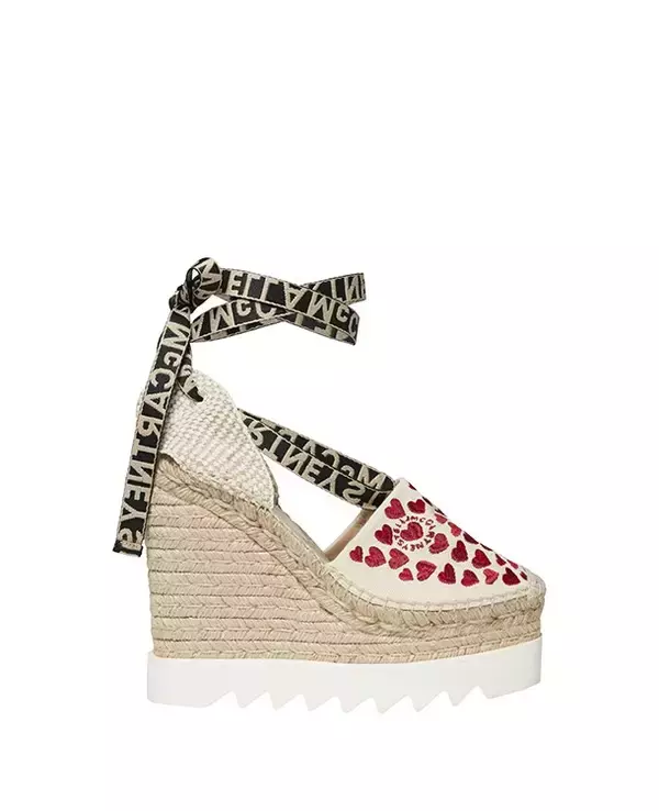 「ステラ マッカートニーが初のハイサマー カプセルコレクションを発表」の画像