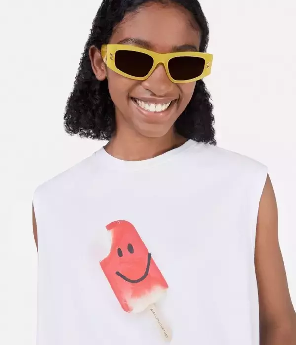 「ステラ マッカートニーが初のハイサマー カプセルコレクションを発表」の画像