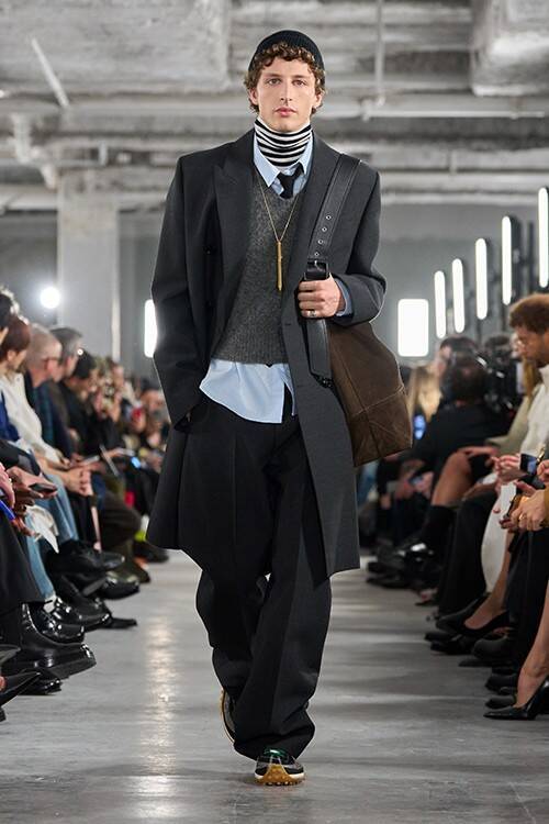 Ami Paris 2026年秋冬コレクション──15年の節目に描く、“日常のエレガンス”の現在形