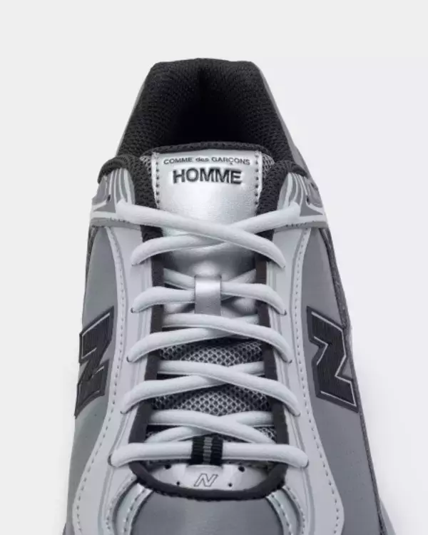 「ギャルソンとジュンヤがNew Balanceと再び共演──「509」「471」でアーカイブを現代的に再構築」の画像