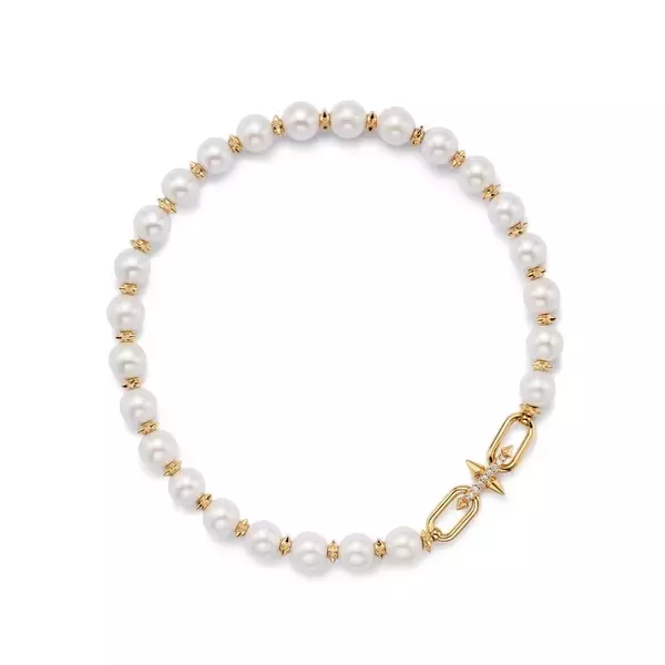 「「ティファニー タイタン by ファレル・ウィリアムス」コレクションにフレッシュ ウォーター パールを使った新作が登場」の画像