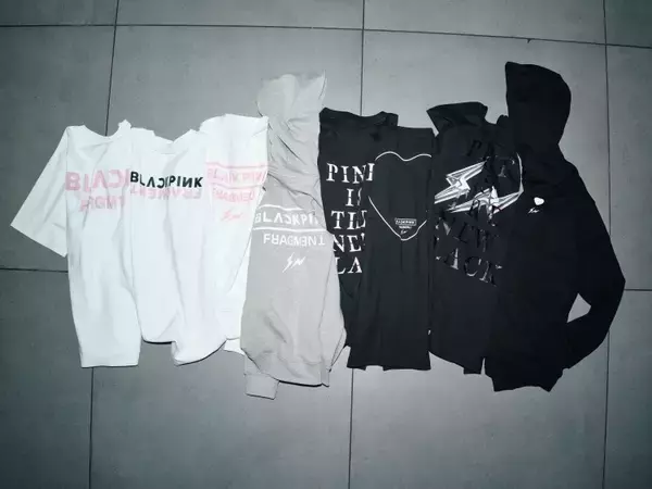 「BLACKPINK、日本公演を記念したfragmentとのスペシャルコレクションを発表 —— 音楽とストリートが交差する特別なアパレルライン」の画像