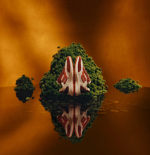 バリーから装飾的なデザインを抑えて職人技と品質を際立たせたスニーカーコレクションが登場