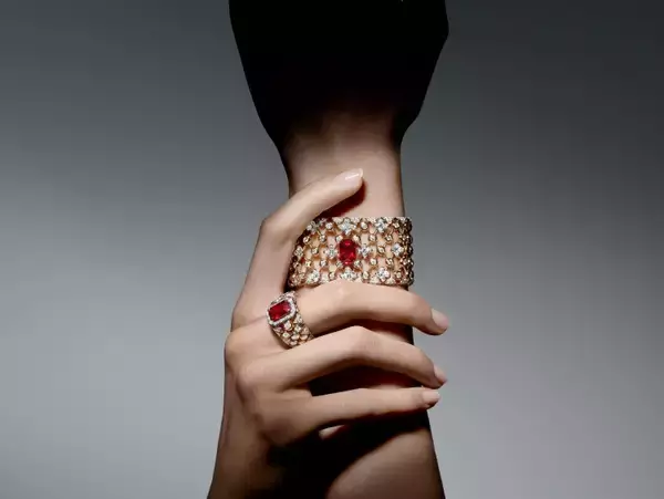 「ルイ・ヴィトンがハイジュエリー コレクション「スピリット」のチャプターIIを発表」の画像