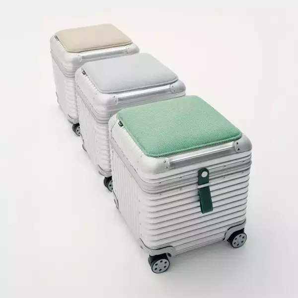 「リモワが伊勢丹新宿店ザ・ステージでポップアップイベントを開催。最新シーズナルカラー「ブロンズ」が世界に先駆け登場」の画像