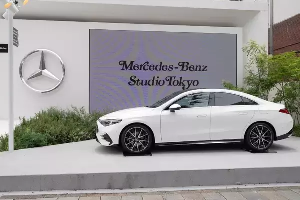 クルマの中のラグジュアリーを都市へ──Mercedes-Benz STUDIO TOKYOが描く新しいブランド体験