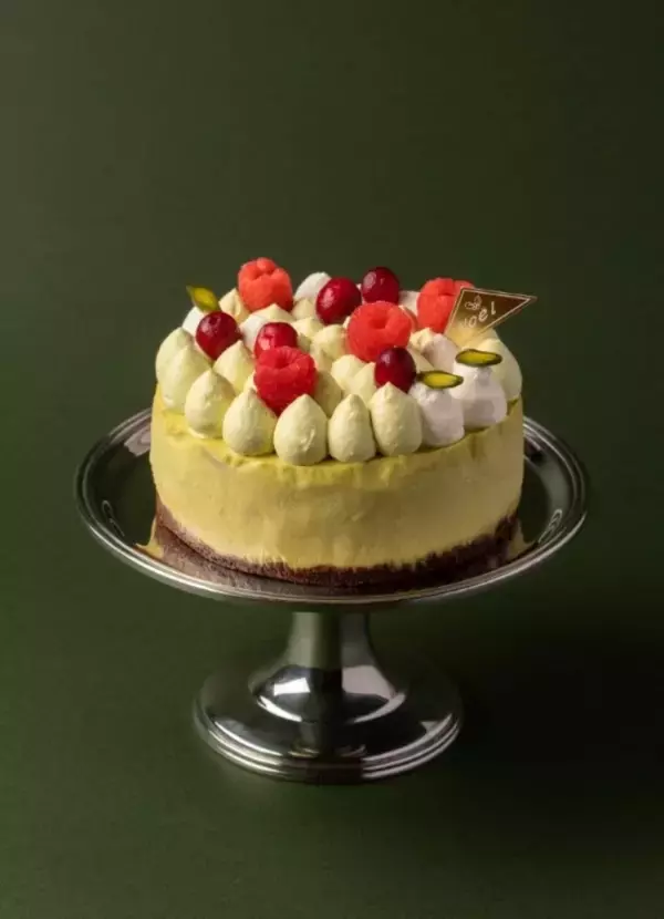 「王道のクリスマスケーキが進化! 日本橋三越本店の大人世代から次世代まで楽しむことができるケーキがラインアップ」の画像