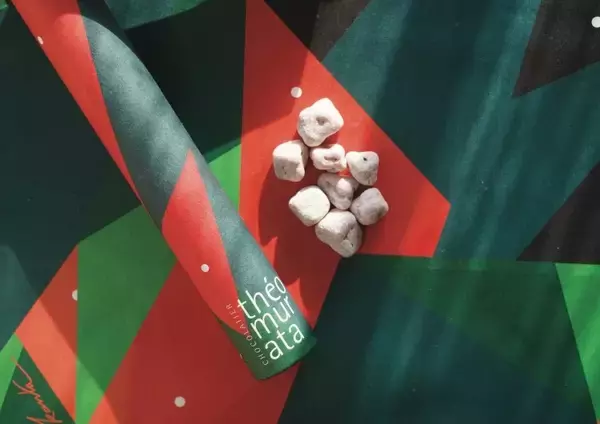 「文学がチョコレートになるとき──théomurata「Note de Coeur」が描く、物語の余韻」の画像