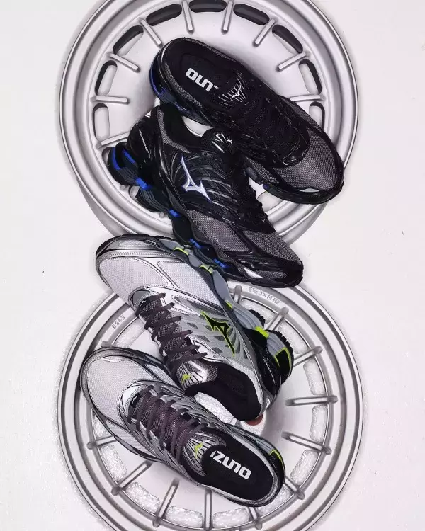 「ミズノ×KICKS LAB.が描く“走る”テクノロジーの現在地──「WAVE PROPHECY LS」限定エディション、機能美をストリートへ」の画像