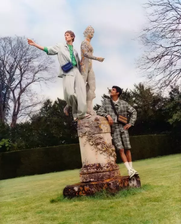 「ルイ・ヴィトンが「トリヨン・モノグラム & モノグラム・マカサー」コレクションのキャンペーンビジュアルを公開」の画像