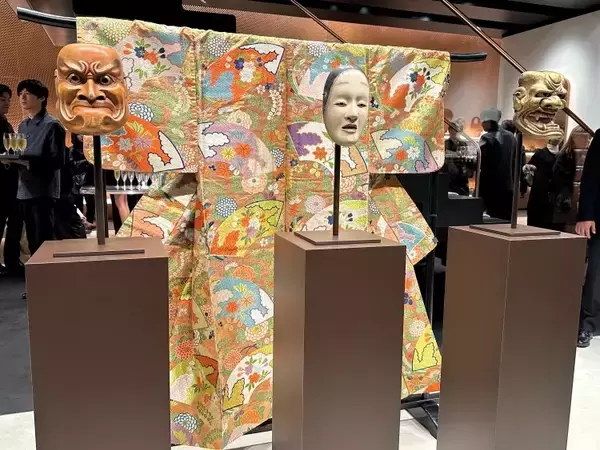 「ミュウミュウが「Miu Miu Club Tokyo」を日本で初開催。伝統芸能『能』にまつわる女性アーティストとクリエイターがコラボ」の画像